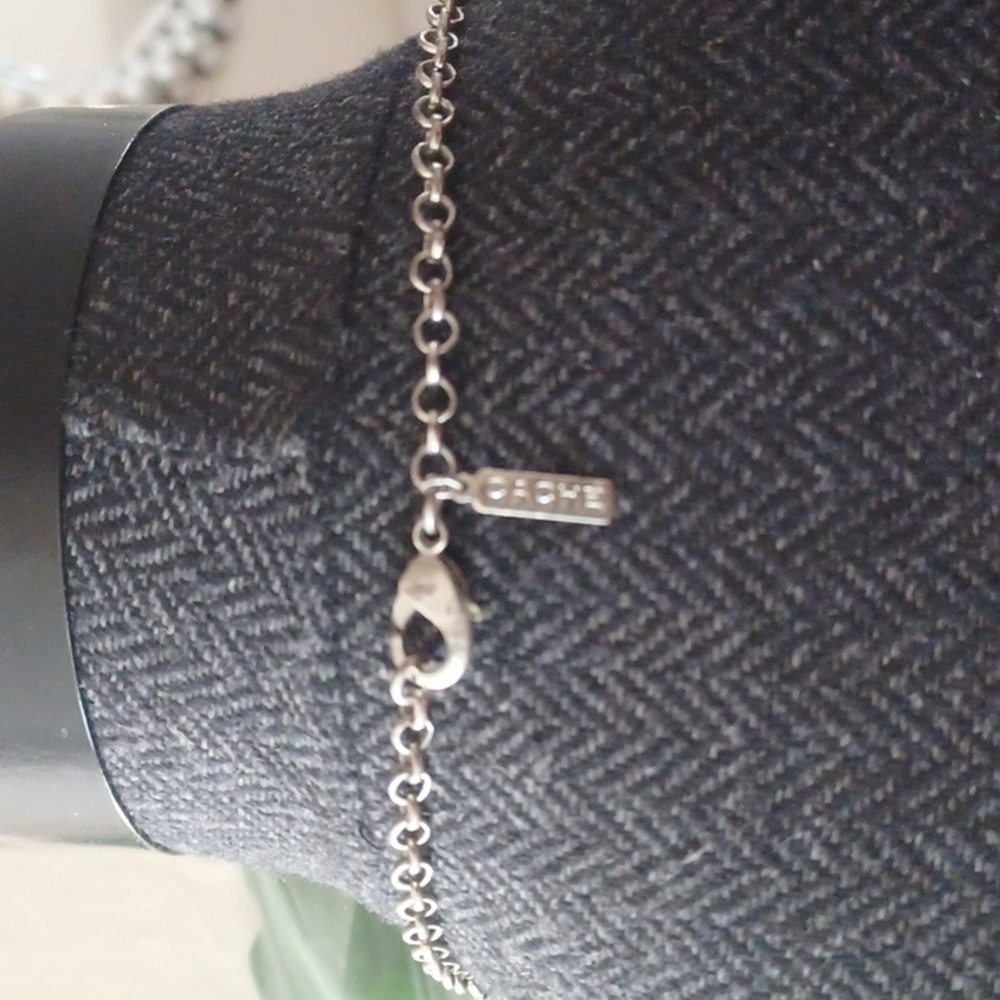 Cache Necklace - Picture 4 of 5